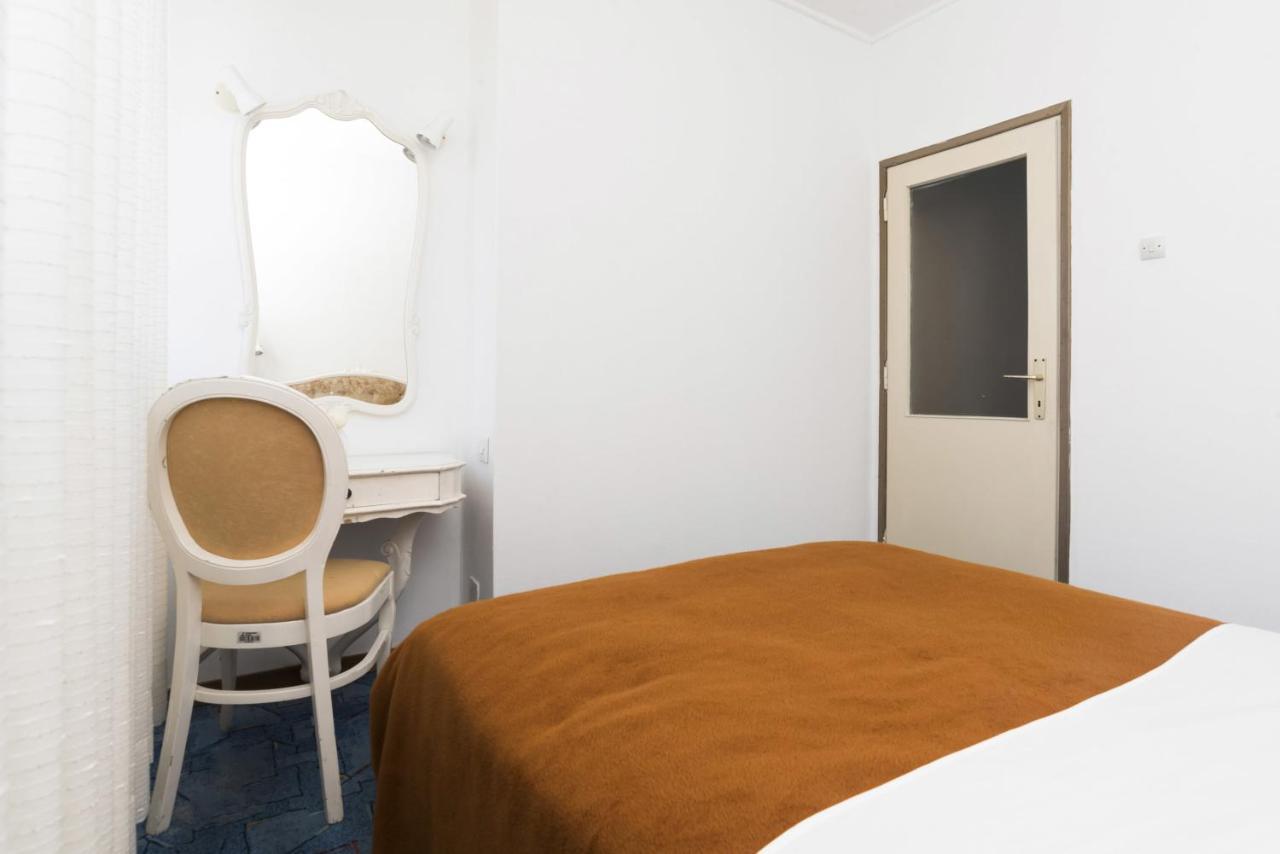 Guest House Adriatic Umag Exterior photo