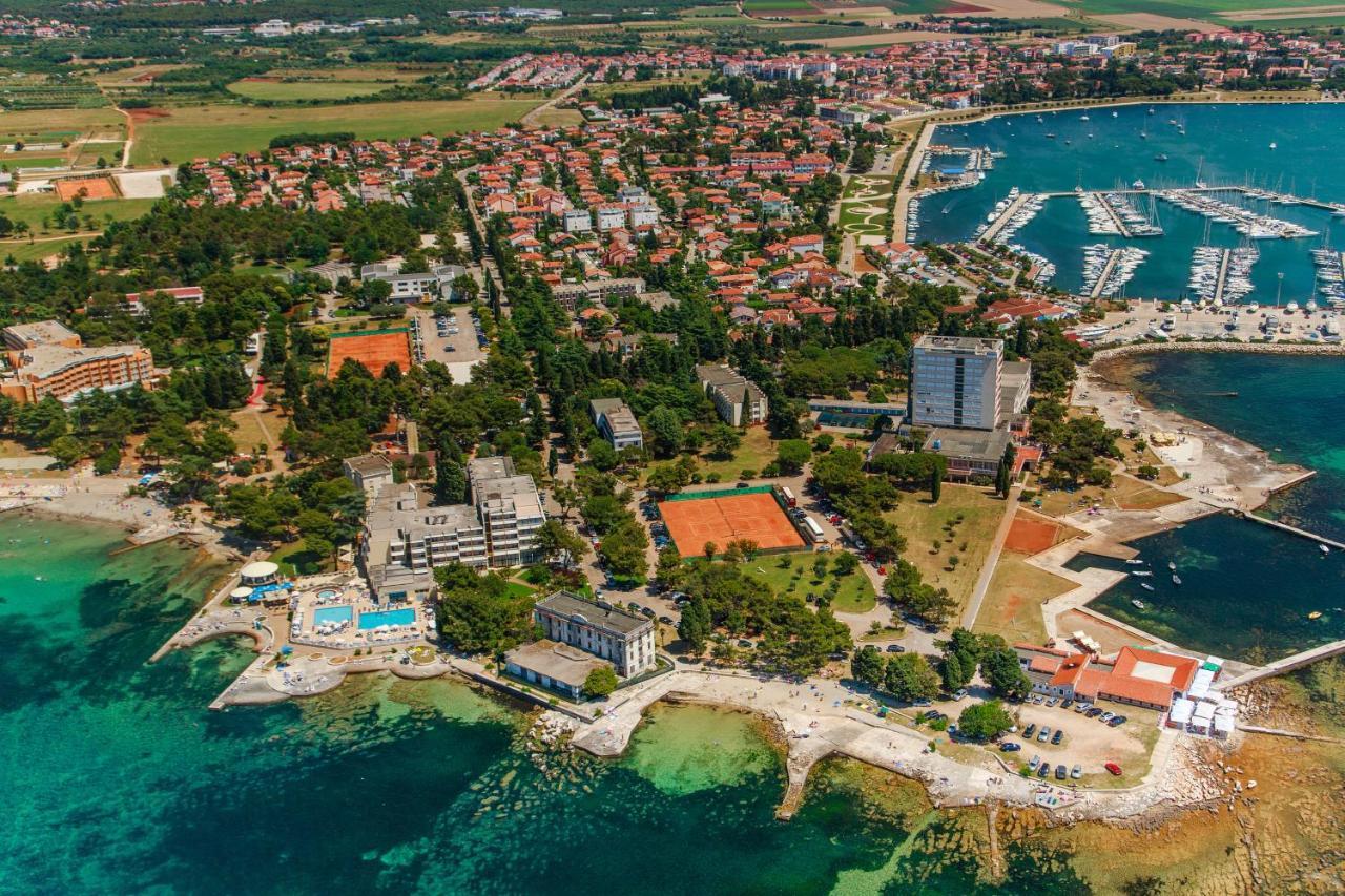 Guest House Adriatic Umag Exterior photo