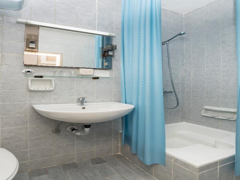 Guest House Adriatic Umag Exterior photo